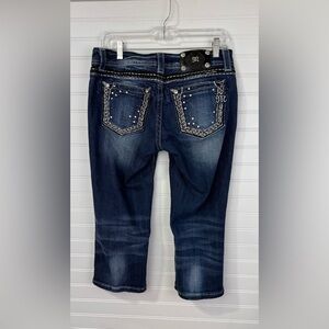 Miss Me women’s Easy Crop distressed dark wash bejeweled cropped jeans. Size 27